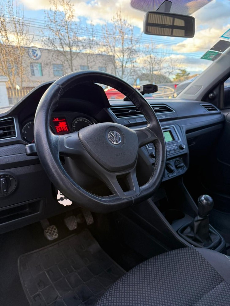 Volkswagen Saveiro — foto 13